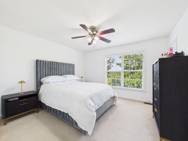 15653 JOHN DISKIN CIR, Woodbridge, VA 22191