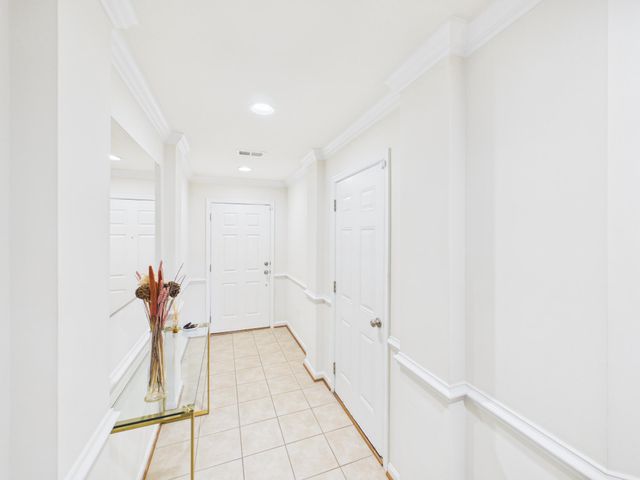 15653 JOHN DISKIN CIR, Woodbridge, VA 22191