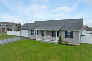 77 Rolling Hills Drive, Tilton, NH 03276