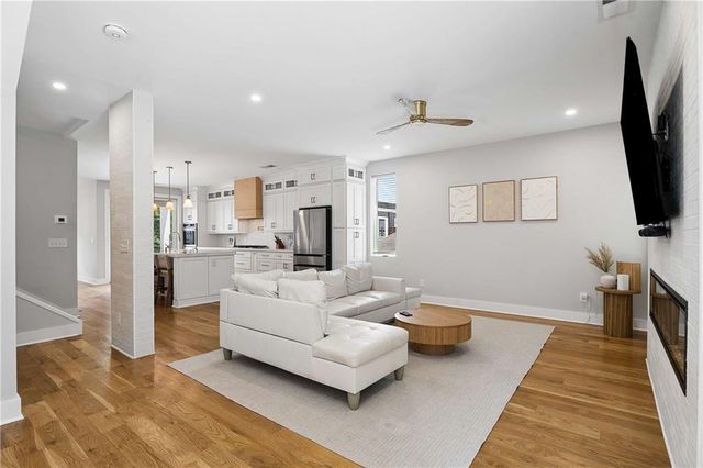1008 Herndon Street NW, Atlanta, GA 30318