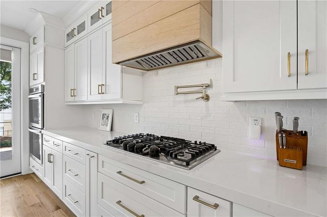 1008 Herndon Street NW, Atlanta, GA 30318