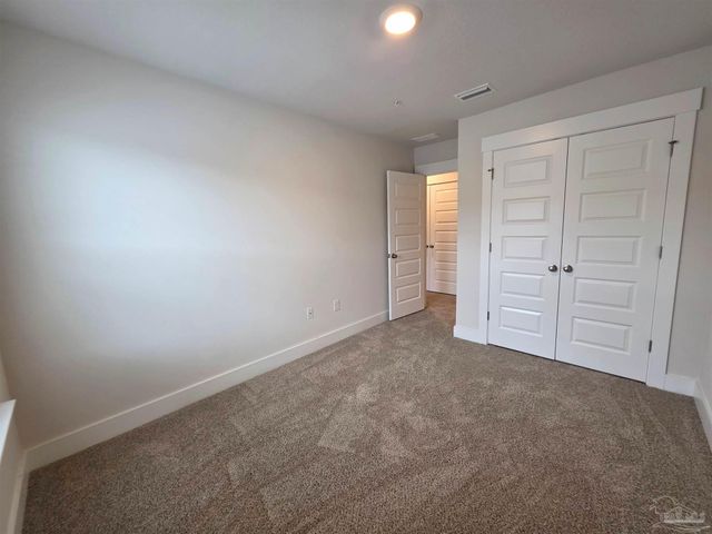 9499 Nature Creek Cir, Pensacola, FL 32526