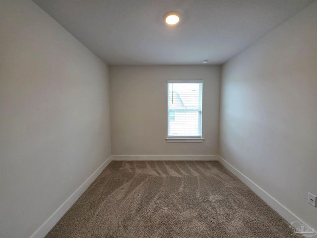9499 Nature Creek Cir, Pensacola, FL 32526