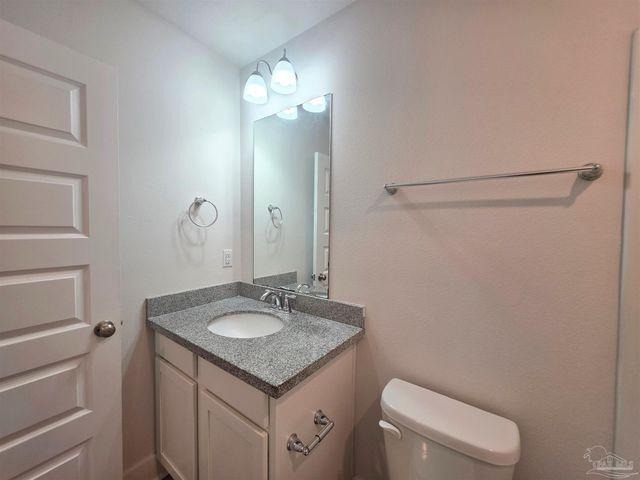 9499 Nature Creek Cir, Pensacola, FL 32526