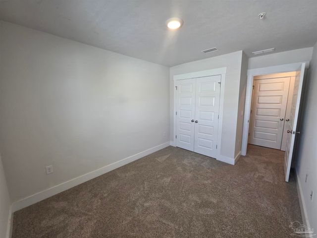 9499 Nature Creek Cir, Pensacola, FL 32526