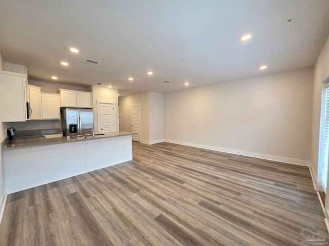 9499 Nature Creek Cir, Pensacola, FL 32526