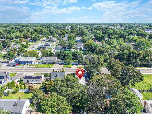 182 Commack Road, Deer Park, NY 11729