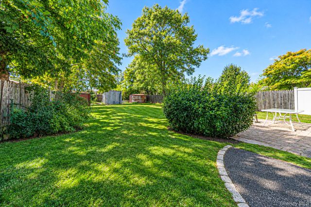 182 Commack Road, Deer Park, NY 11729