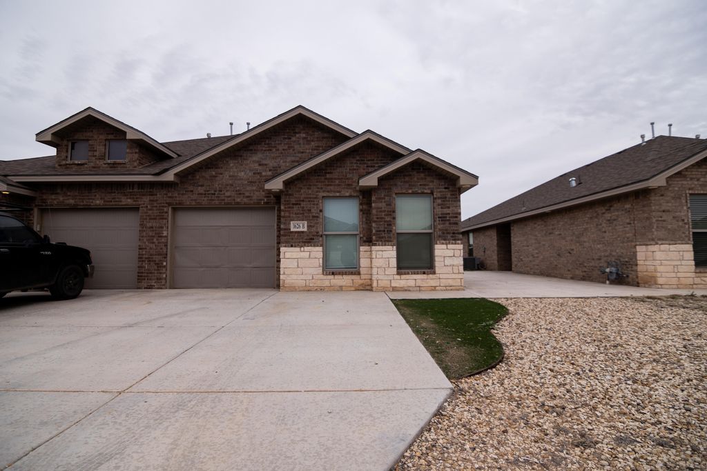 1626 133rd Street, Unit B, Lubbock, TX 79423