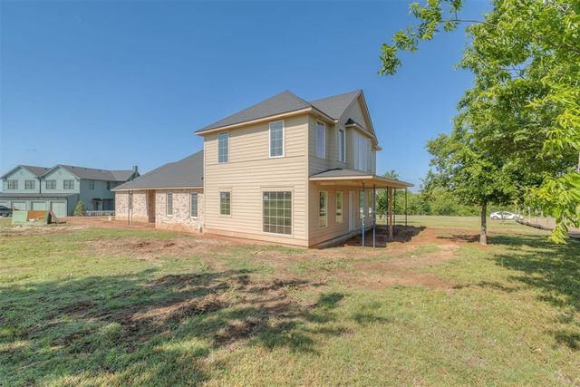 18436 Boardwalk Crossing, Norman, OK 73072
