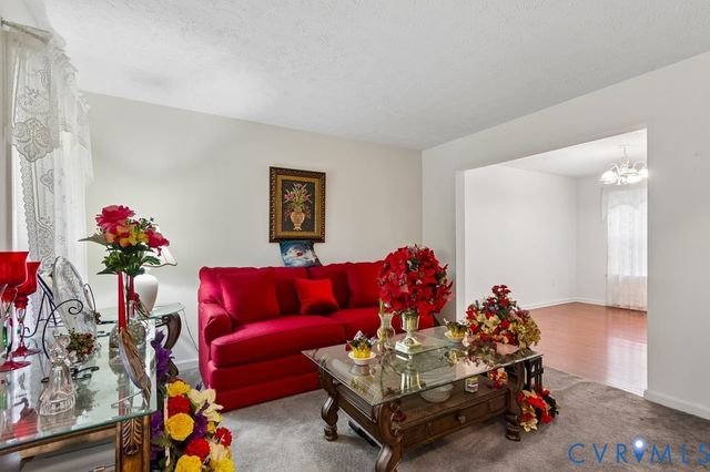 83 Albertson Ct, Ruther Glen, VA 22546