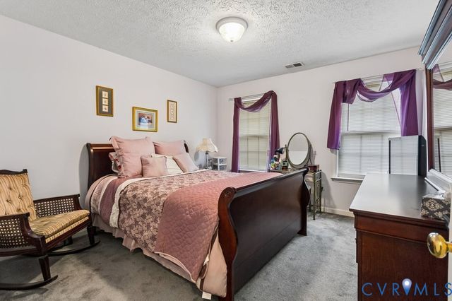 83 Albertson Ct, Ruther Glen, VA 22546