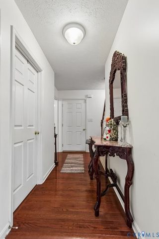 83 Albertson Ct, Ruther Glen, VA 22546