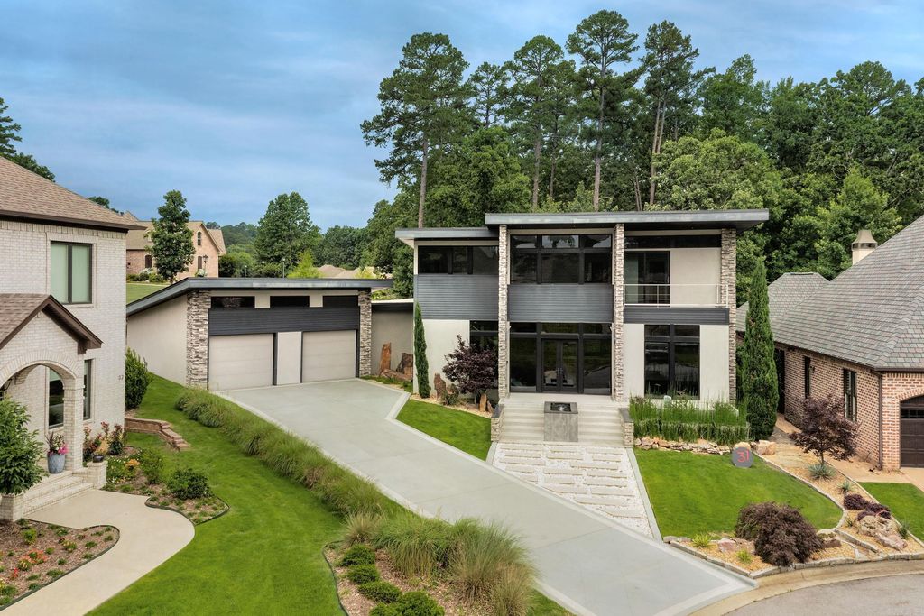 31 La Scala Court, Little Rock, AR 72212
