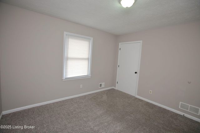 9323 Willowwood Way, Louisville, KY 40299