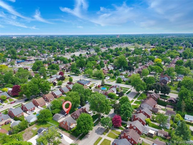1304 N Vernon Street, Dearborn, MI 48128