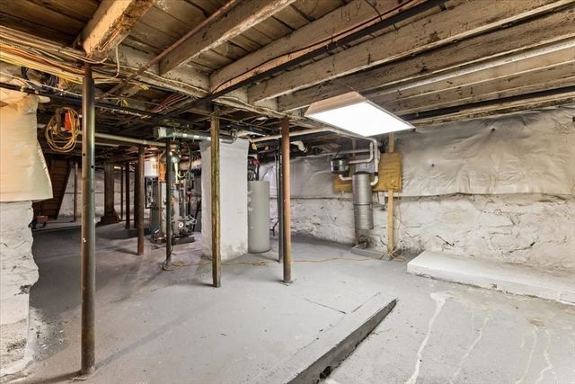 369 Village St, Medway, MA 02053