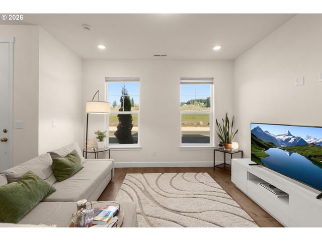 18240 Sw BARROWS Rd, Beaverton, OR 97007