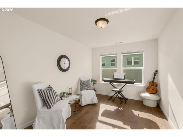 18240 Sw BARROWS Rd, Beaverton, OR 97007