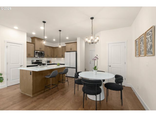 18240 Sw BARROWS Rd, Beaverton, OR 97007