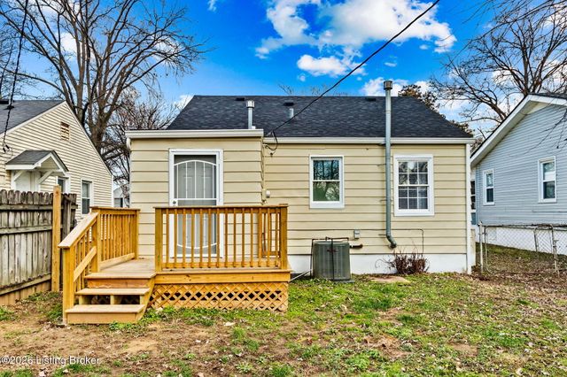 1116 Euclid Ave, Louisville, KY 40208