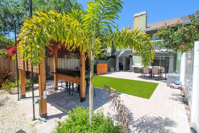 4518 W GRAY STREET, Tampa, FL 33609