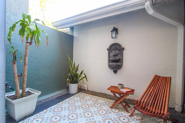 4518 W GRAY STREET, Tampa, FL 33609