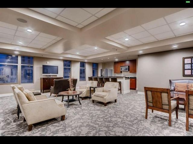 565 Peachtree Street NE 1104, Atlanta, GA 30308