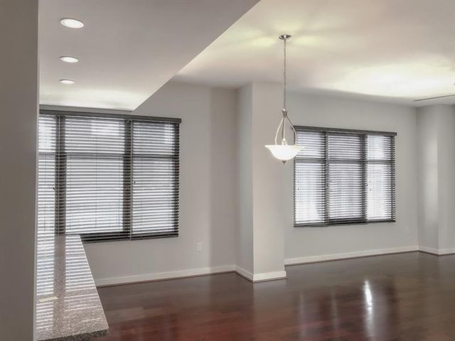 565 Peachtree Street NE 1104, Atlanta, GA 30308