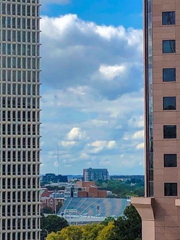 565 Peachtree Street NE 1104, Atlanta, GA 30308