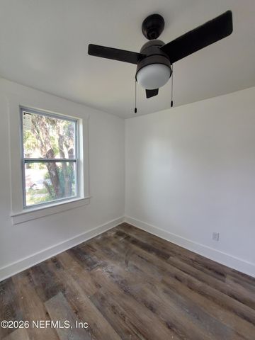 1536 W 3RD Street, Jacksonville, FL 32209