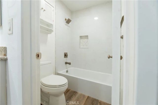 6275 Canoga 61, Woodland Hills, CA 91367