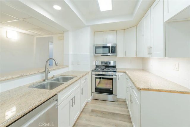 6275 Canoga 61, Woodland Hills, CA 91367