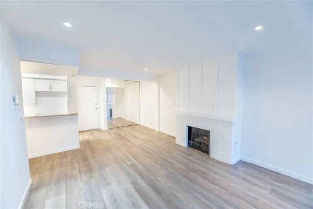 6275 Canoga 61, Woodland Hills, CA 91367