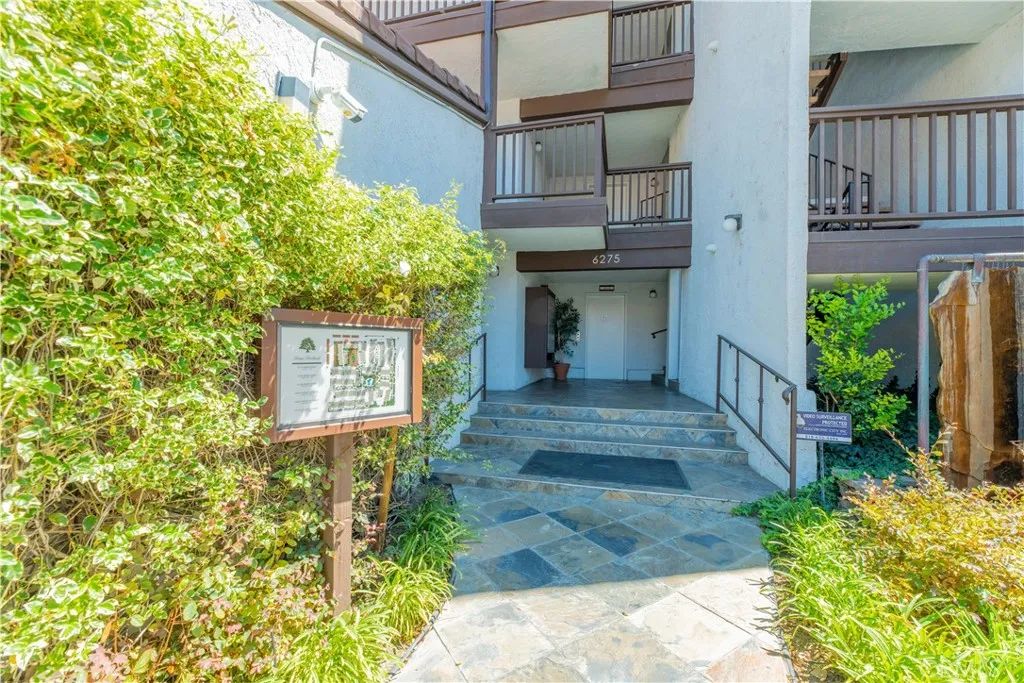 6275 Canoga 61, Woodland Hills, CA 91367