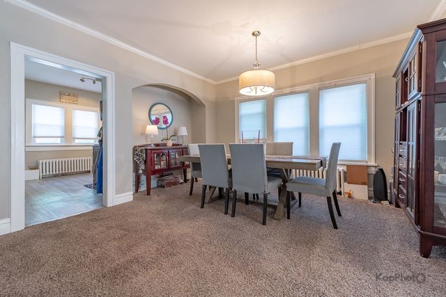 818 N La Grange Road, La Grange Park, IL 60526
