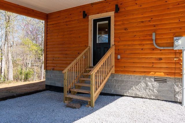 1100 Tanasi Trl, Cookeville, TN 38506