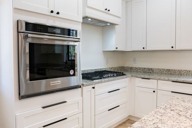 1100 Tanasi Trl, Cookeville, TN 38506