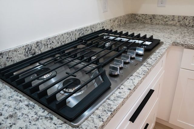 1100 Tanasi Trl, Cookeville, TN 38506