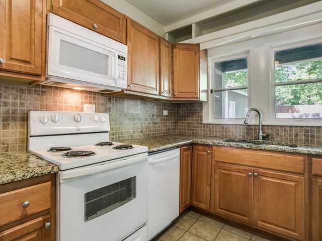 617 N Windomere Avenue, Dallas, TX 75208