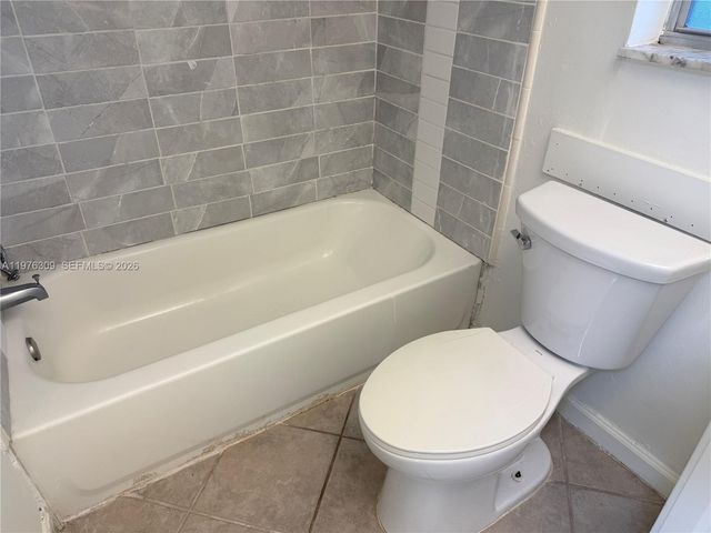 8100 Sunrise Lakes Blvd 108, Sunrise, FL 33322