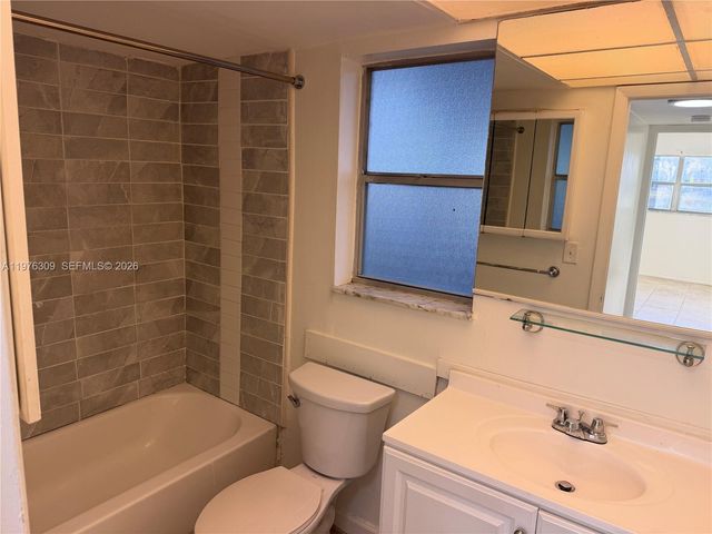 8100 Sunrise Lakes Blvd 108, Sunrise, FL 33322