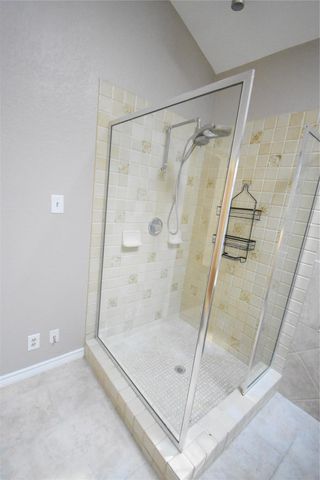 14302 Foxford Way, Houston, TX 77015