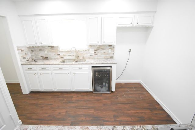 14302 Foxford Way, Houston, TX 77015