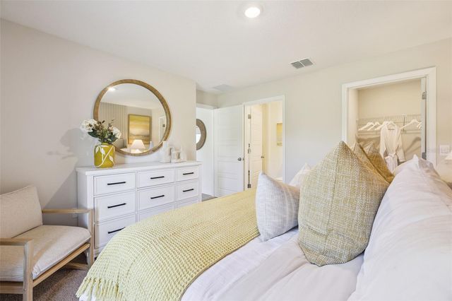 996 FAWN GRACE ROAD, Umatilla, FL 32784