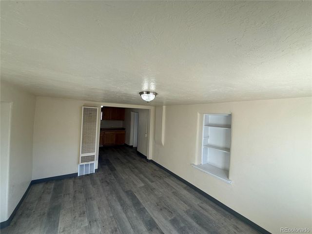 623 9th Street, Alamosa, CO 81101