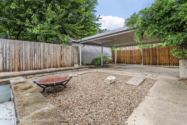 913 E Madison St, Louisville, KY 40204