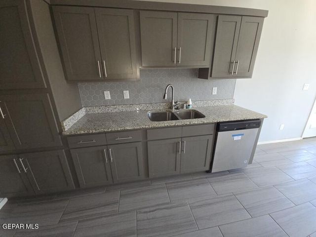 13837 FLORA VISTA Avenue, El Paso, TX 79928