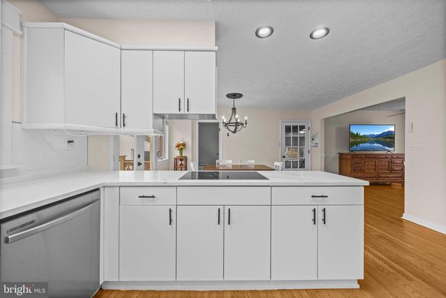 10514 WILLETTS CROSSING RD, White Plains, MD 20695