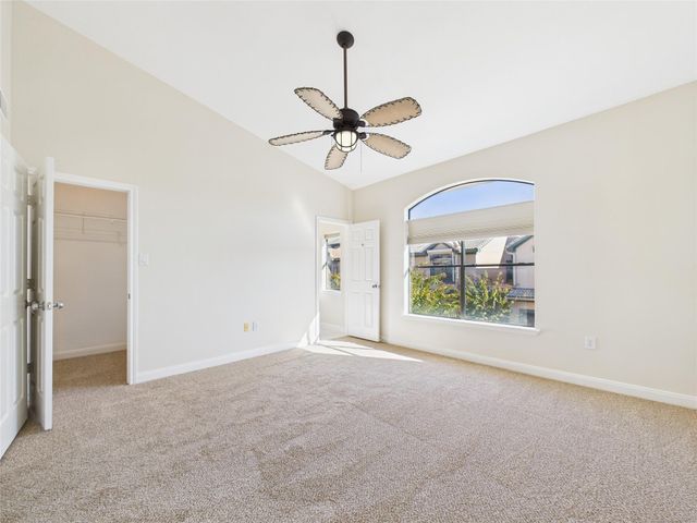 483 Mariners Drive, Kemah, TX 77565